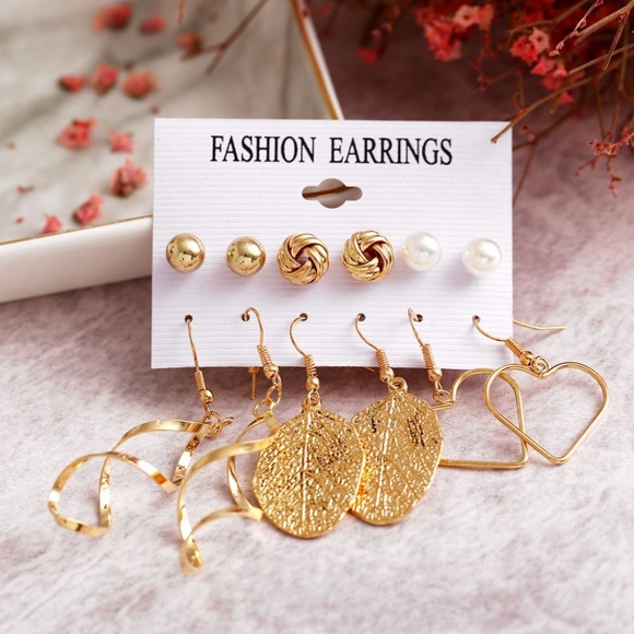 **ALLYSON* 12-Pc Gold Fashion Earring Set - Picture 1 of 5